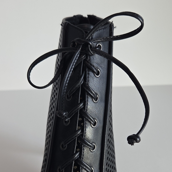 Vince Camuto Black Whimsigoth Victorian Heeled Lace Up Bootie - Picture 7 of 10